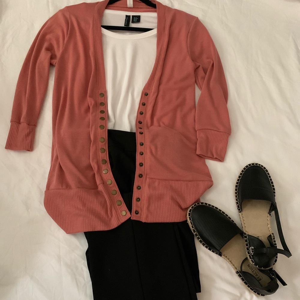 Rose 3/4 sleeve cardigan